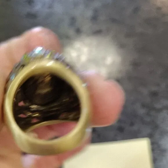 Heidi Daus Purple and Gold Statement Ring - Picture 6 of 6